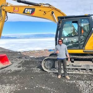 Meet your Posher, Brady